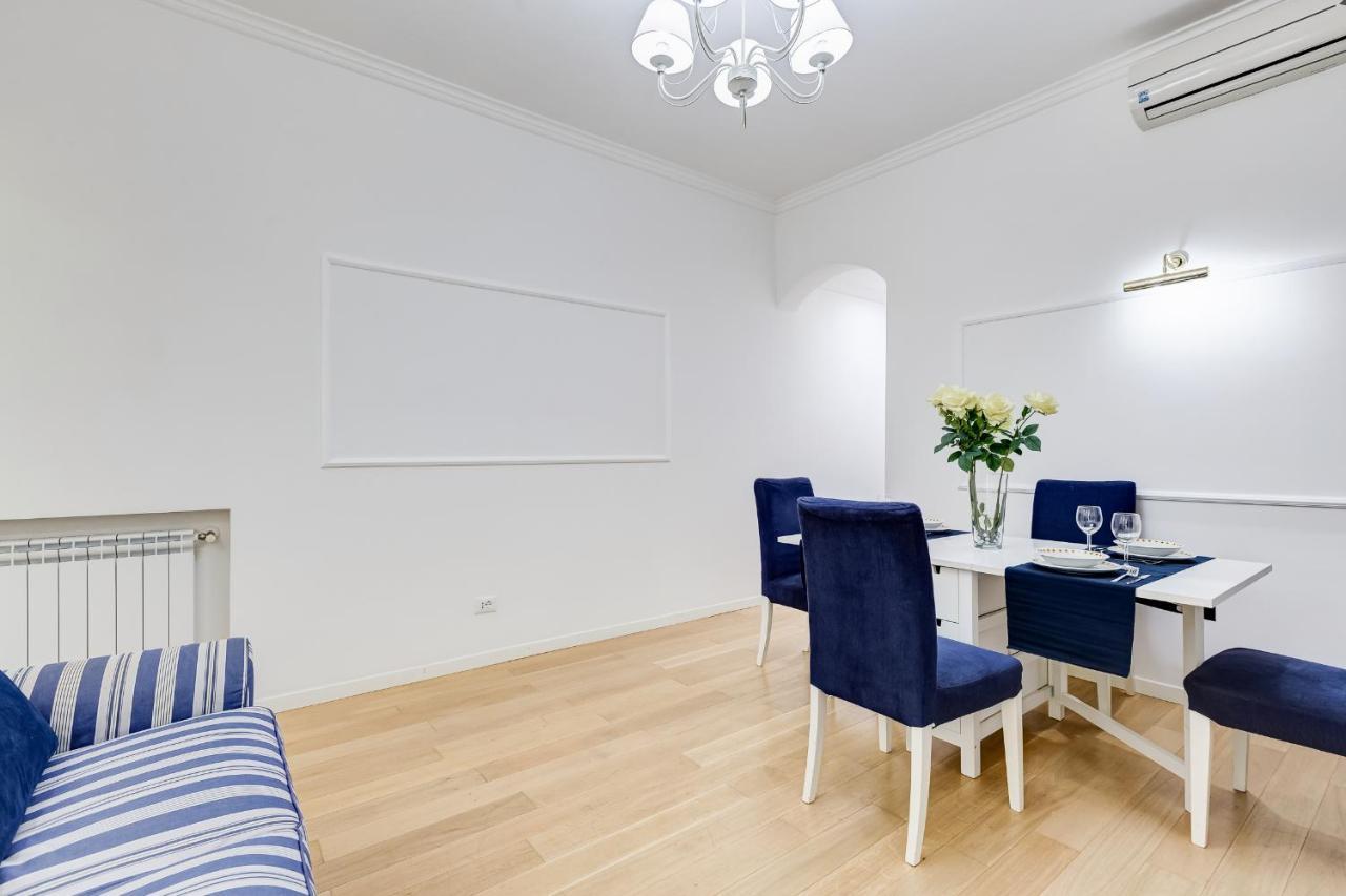Trevi Fountain Modern Apartment Rome Exterior photo