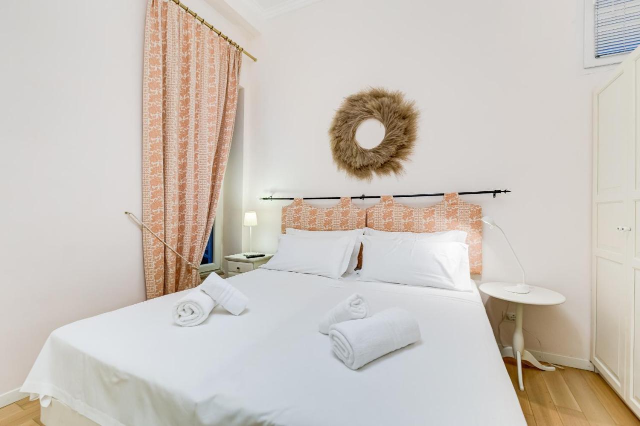 Trevi Fountain Modern Apartment Rome Exterior photo