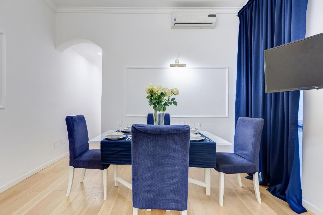 Trevi Fountain Modern Apartment Rome Exterior photo