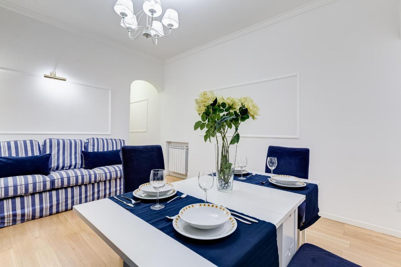Trevi Fountain Modern Apartment Rome Exterior photo
